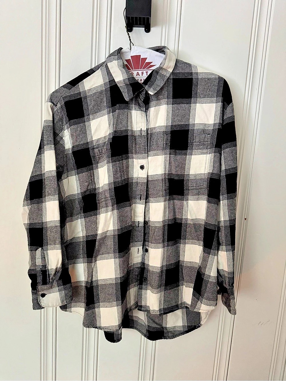 Old Navy The Boyfriend Shirt Plaid Cotton in Black & White XL